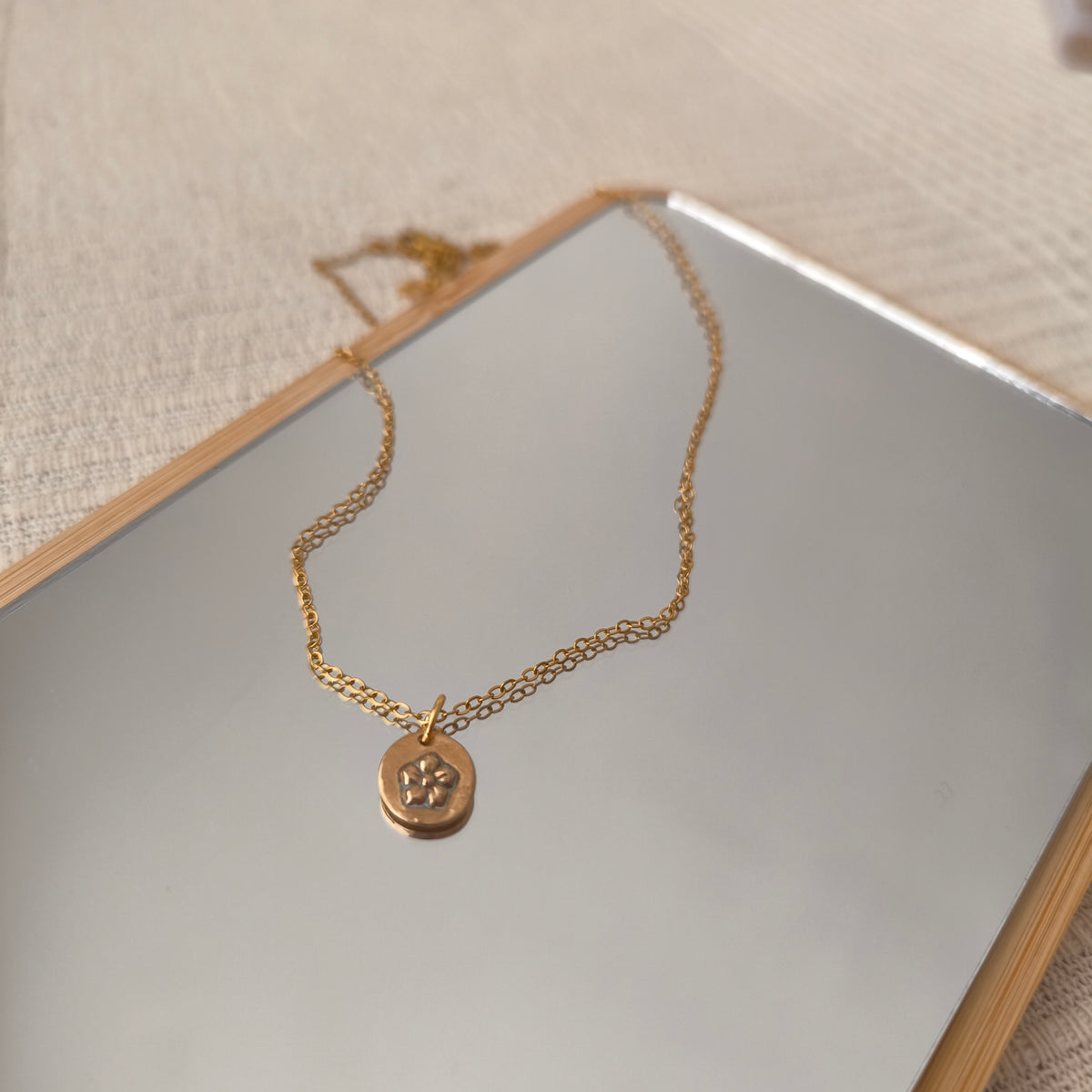 Lía Necklace