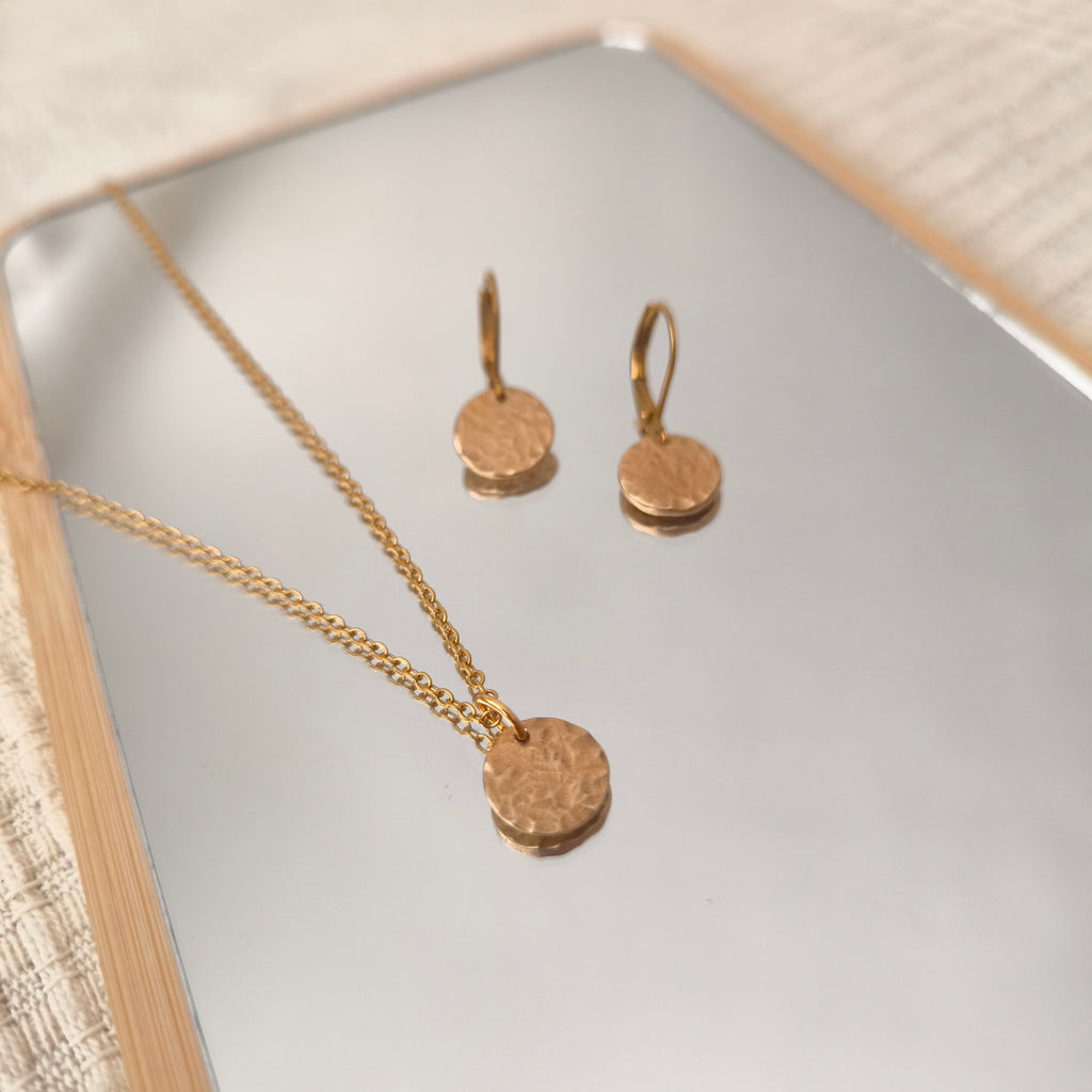 Pulse Necklace