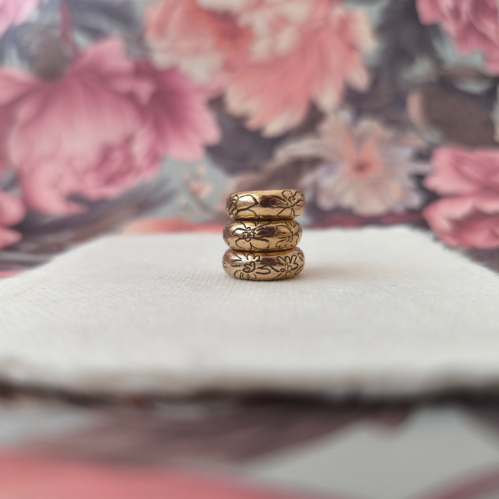Signature ring