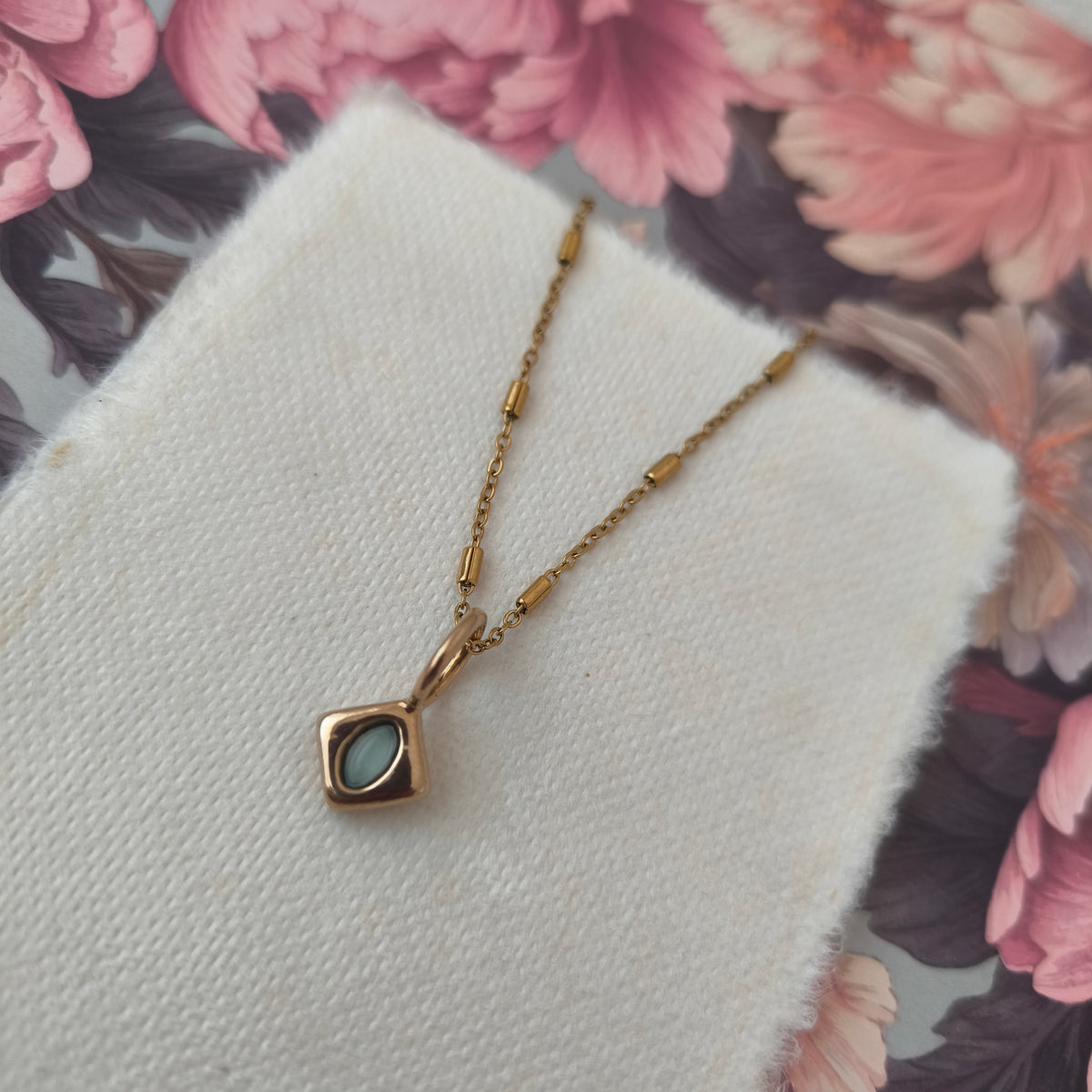*one of a kind* Sombra Ring