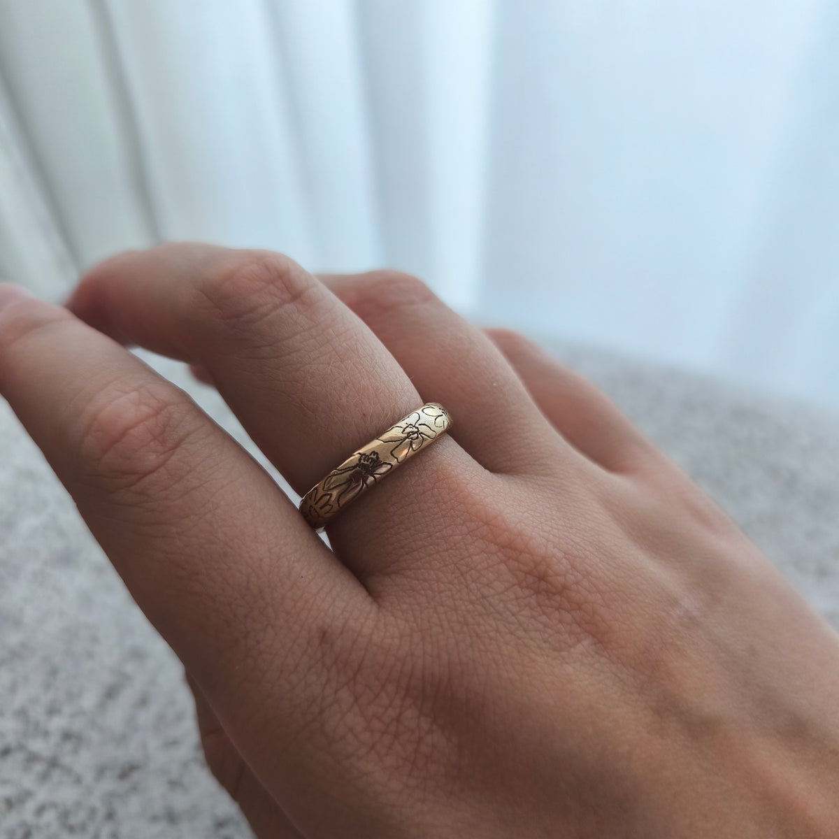 Signature ring