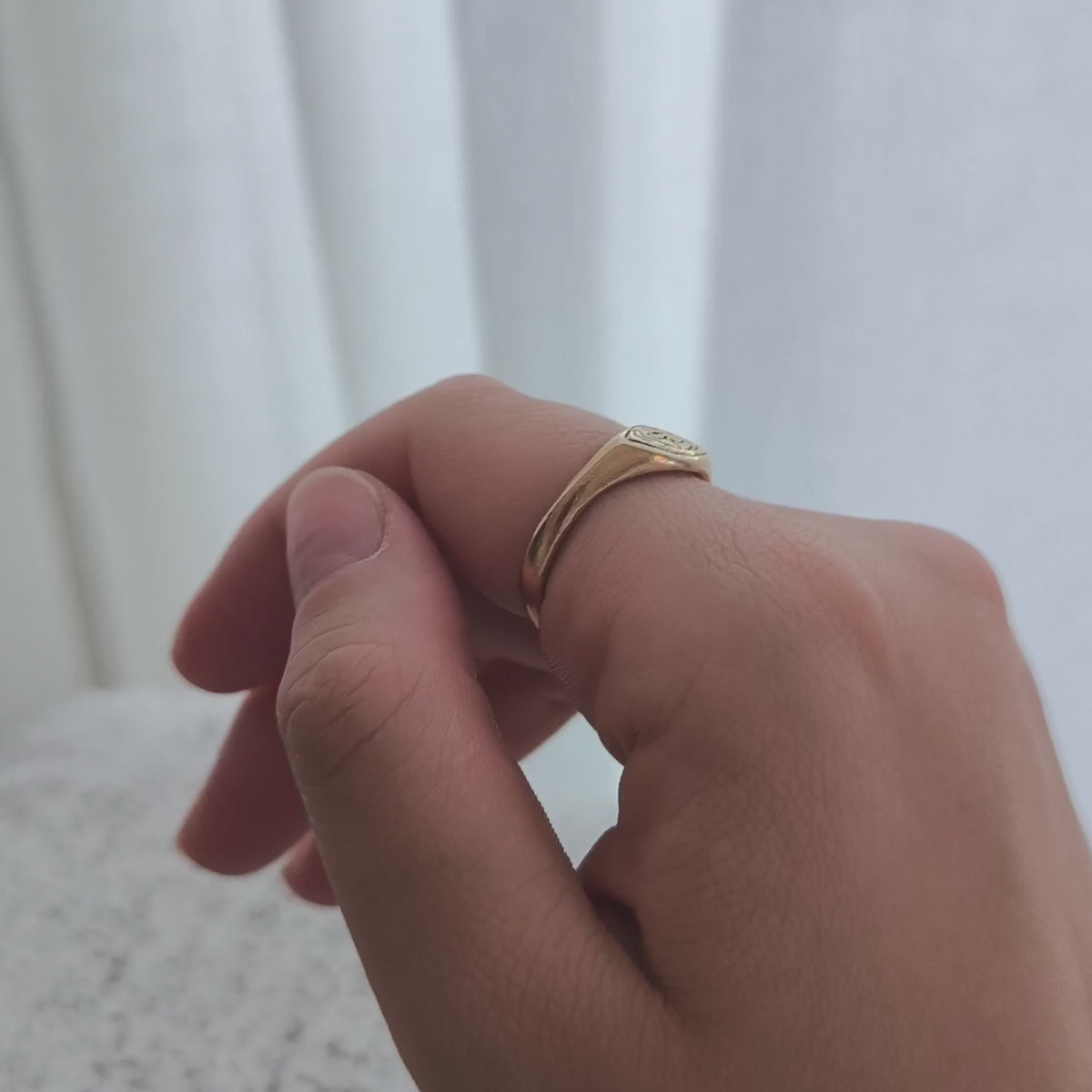 *one of a kind* Sombra Ring