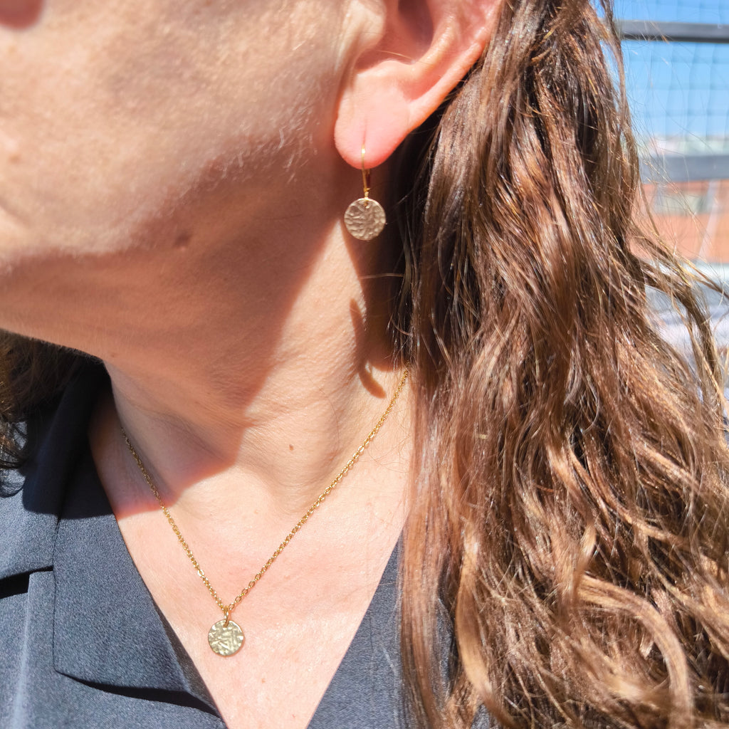 Pulse Necklace