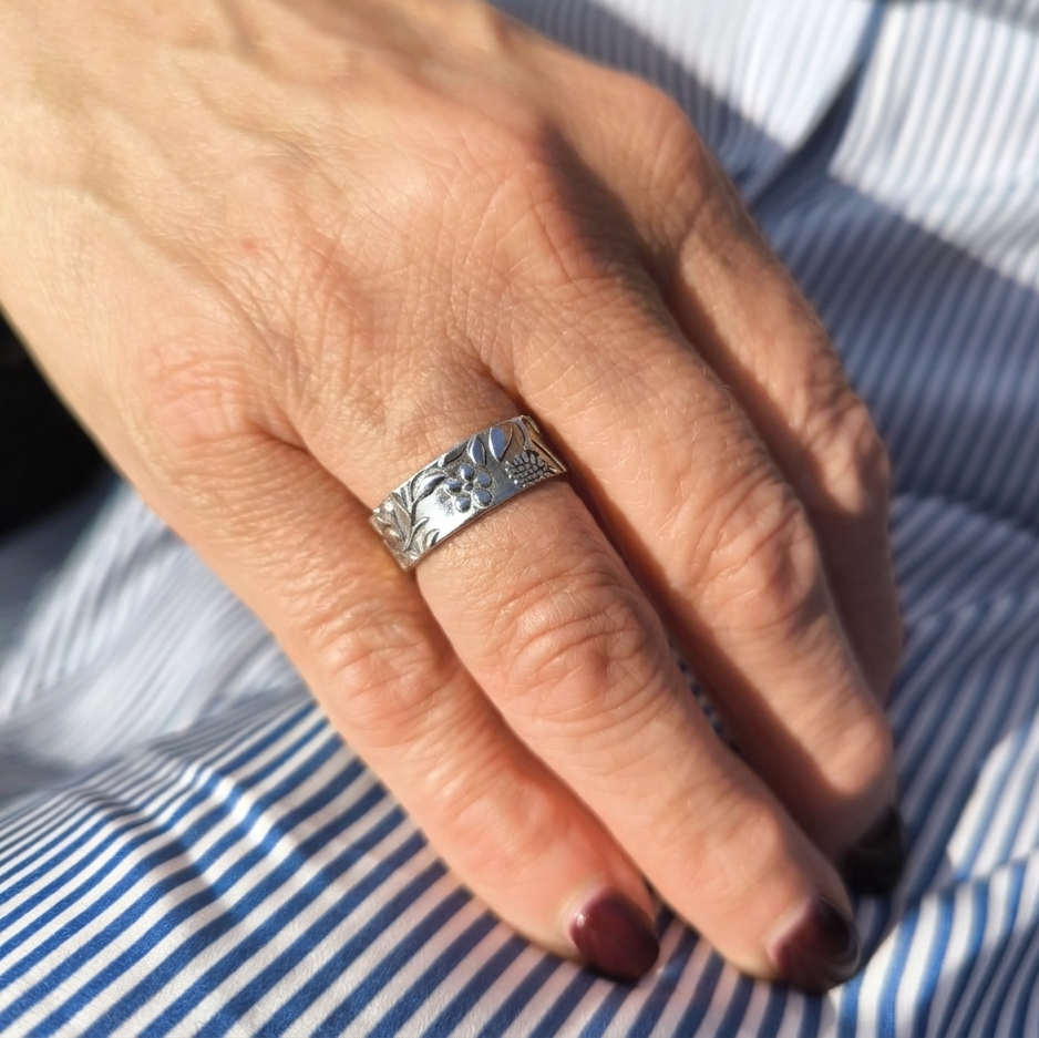 Raised Ring